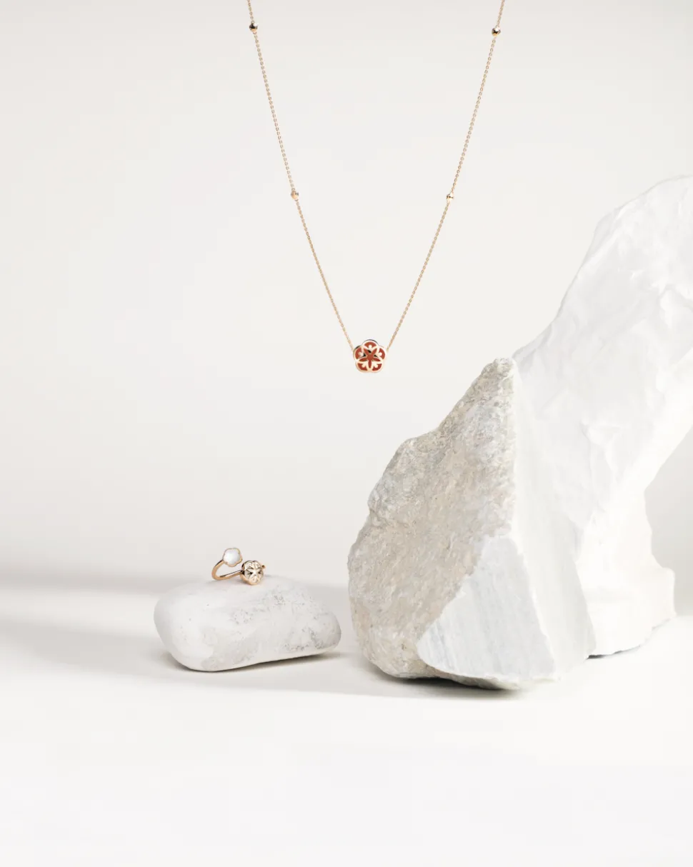 Collier, 18 K Rotgold, Karneol