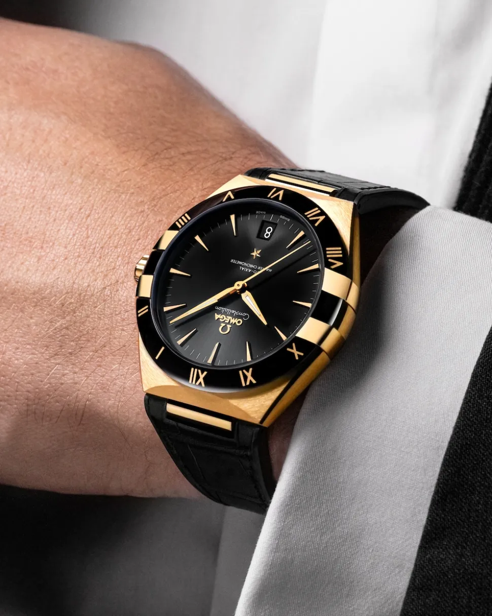 41 mm, Gelbgold mit Lederarmband