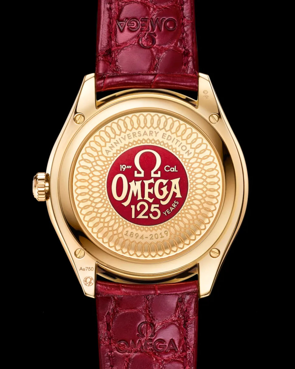 40 mm, Gelbgold mit Lederarmband