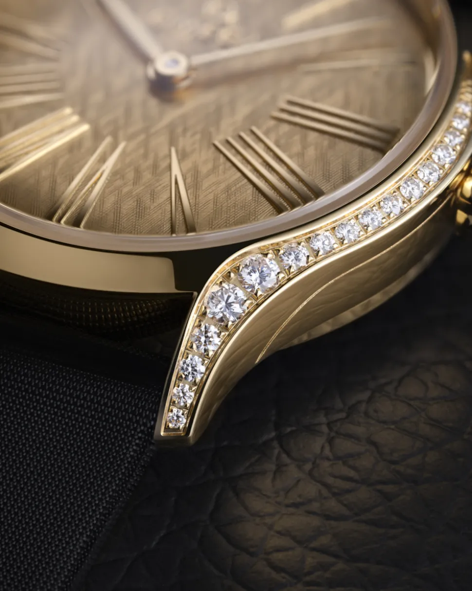 26 mm, Moonshine™‑Gold mit Textilarmband