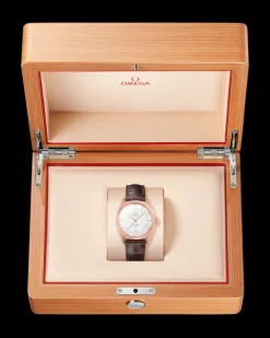39 mm, Sedna™‑Gold mit Lederarmband