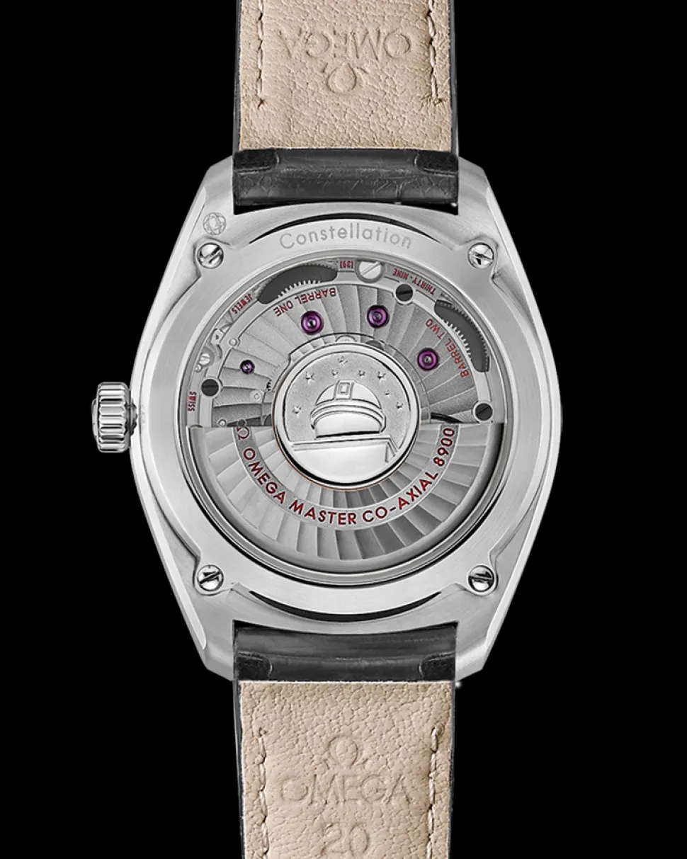 39 mm, Stahl mit Lederarmband