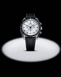 42 mm, Stahl mit Lederarmband