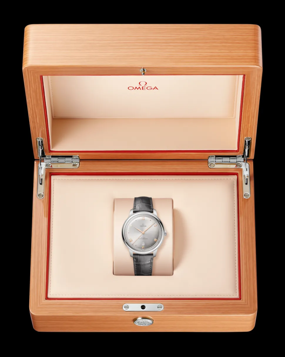 40 mm, Stahl mit Lederarmband