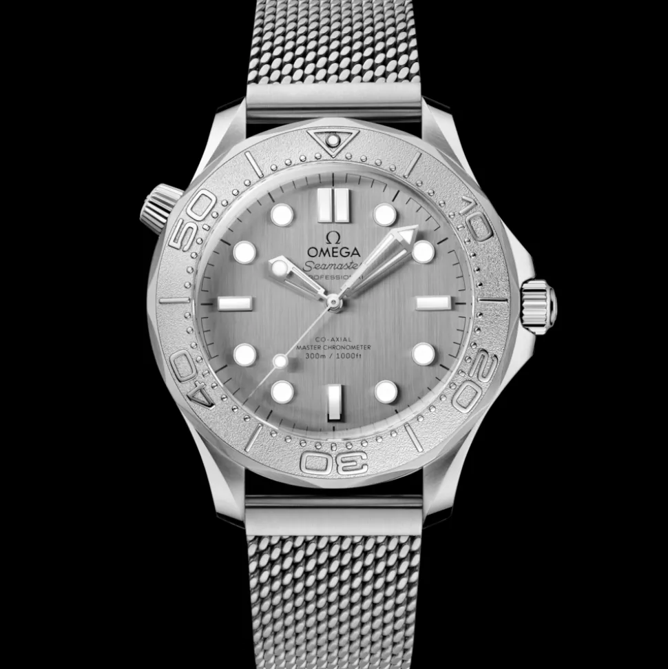 42 mm, Stahl mit Stahlarmband