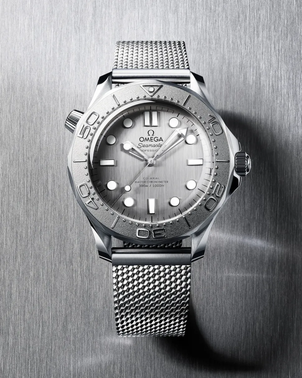 42 mm, Stahl mit Stahlarmband