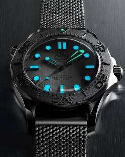 42 mm, Stahl mit Stahlarmband