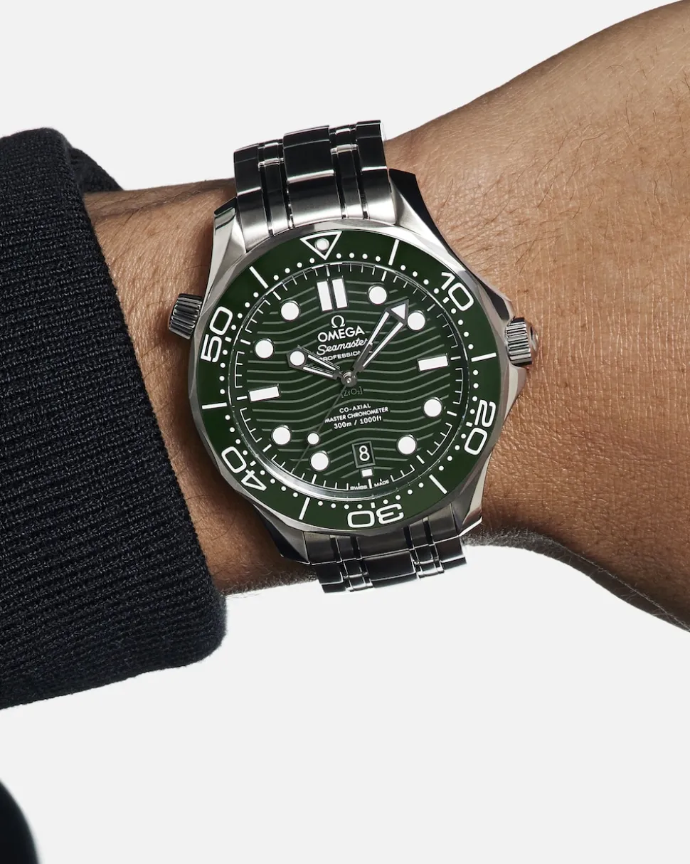 42 mm, Stahl mit Stahlarmband