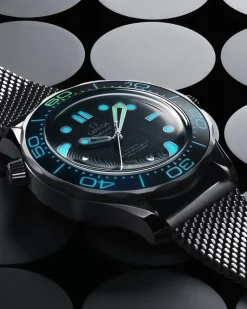 42 mm, Stahl mit Stahlarmband