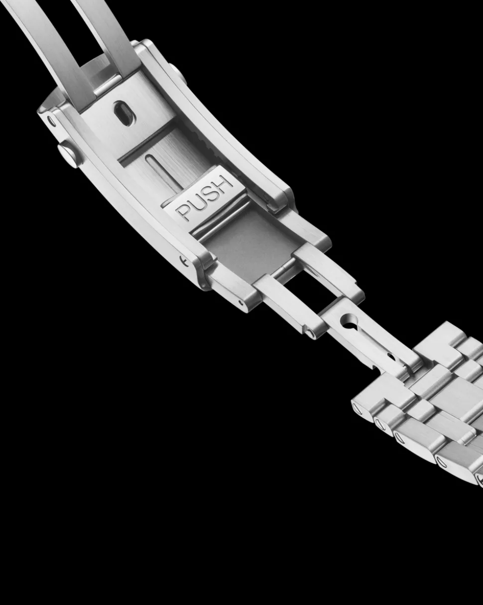 42 mm, Stahl mit Stahlarmband