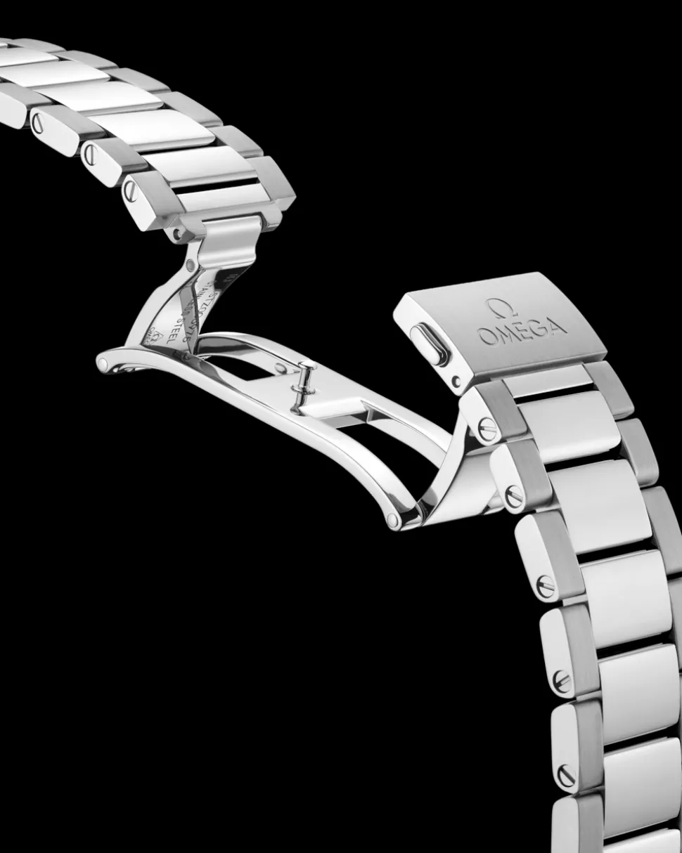 38 mm, Stahl mit Stahlarmband