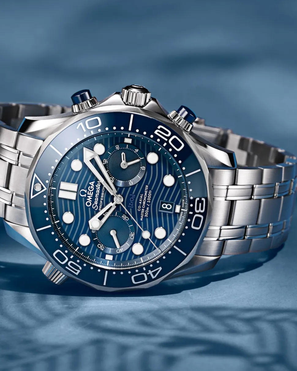 44 mm, Stahl mit Stahlarmband