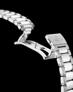 43 mm, Stahl mit Stahlarmband