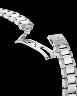 28 mm, Stahl mit Stahlarmband