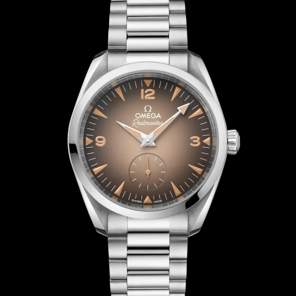 38 mm, Stahl mit Stahlarmband