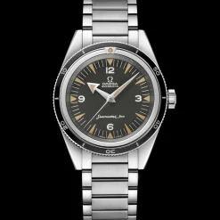39 mm, Stahl mit Stahlarmband