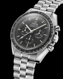 42 mm, Stahl mit Stahlarmband