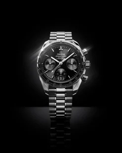38 mm, Stahl mit Stahlarmband