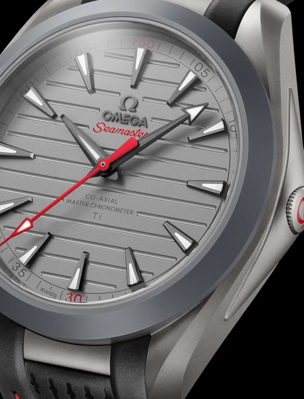 41 mm, Titan mit Kautschukband