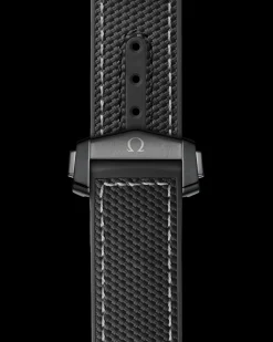 Schwarzes Kautschukarmband mit Faltschließe für die Seamaster Planet Ocean 600M